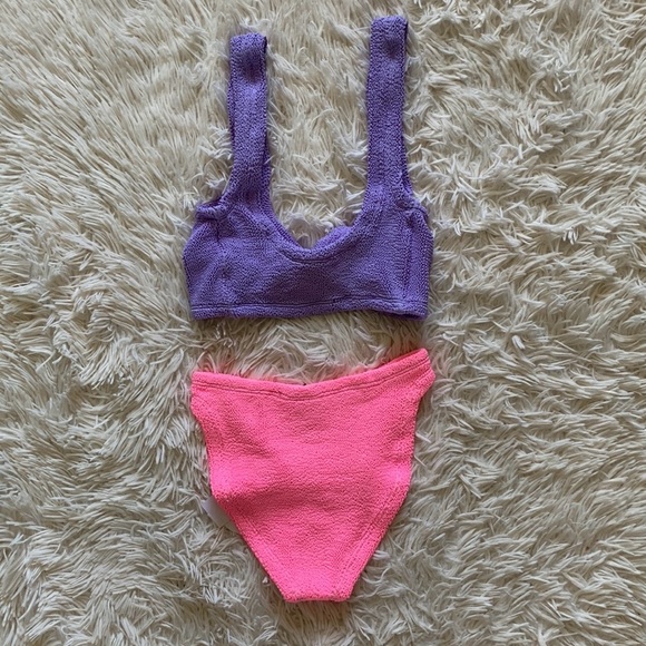 NWT hunza g duo twist front 2 piece bikini set in lilac/bubblegum - Picture 5 of 7